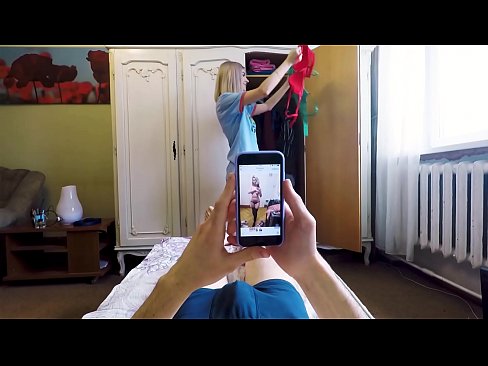 ❤️ Stesøsteren fikk broren til å komme rett før mamma kom hjem ❤❌ Hjemmelaget porno hos oss ﹏